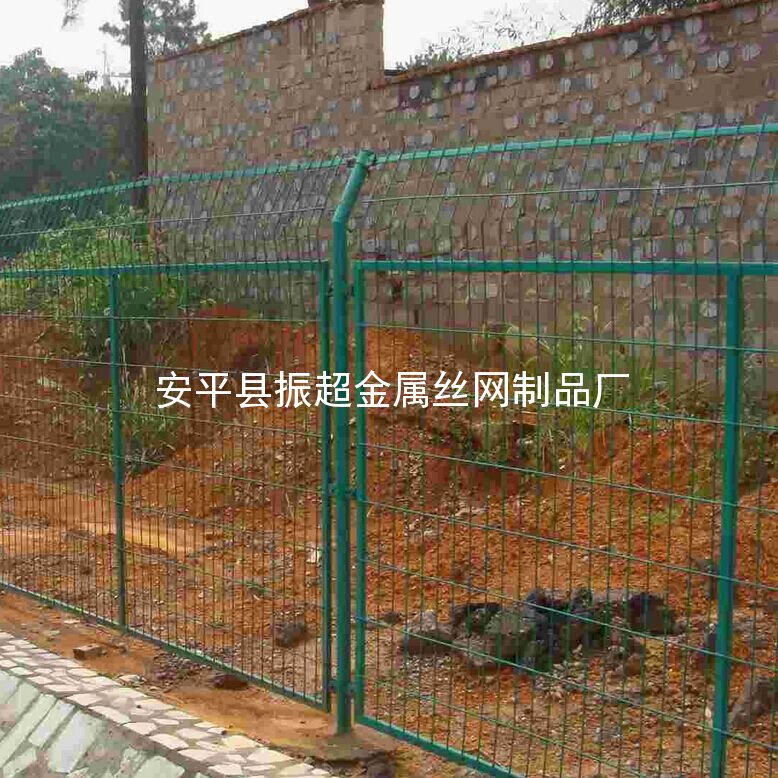 铁丝网围栏 防护网-http://www.apzhenchao.com