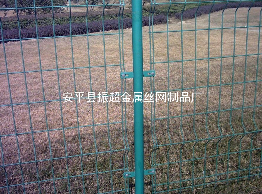 铁丝围绕栏网 防护网-www.apzhenchao.com