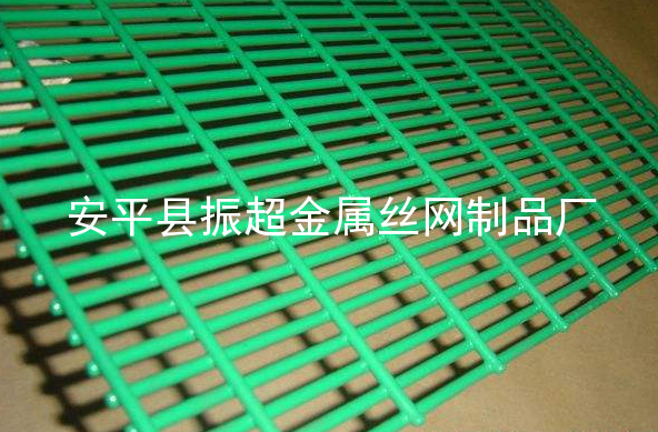 pvc铁丝网,绿皮铁丝网www.apzhenchao.com